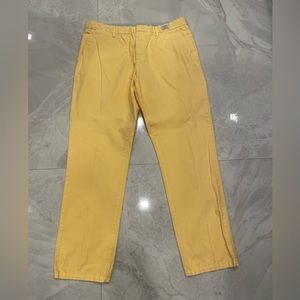 Tommy Hilfiger relaxed fit chinos in yellow